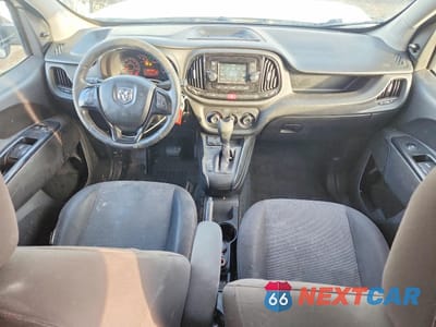 Zdjęcie 8 z 13 samochodu: 2015 RAM PROMASTER CITY UTILITY / SERVICE VAN VIN:ZFBERFAT5F6A50024 - miniatura