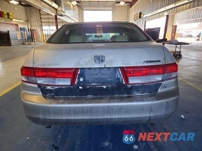 Zdjęcie 6 z 12 samochodu: 2003 HONDA ACCORD EX VIN:1HGCM66503A077555 - miniatura