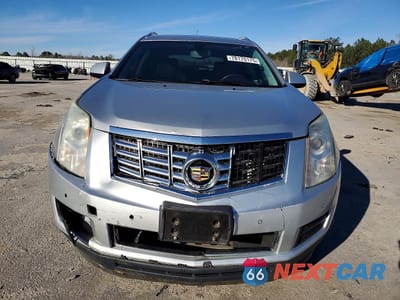 Piąte zdjęcie samochodu w środku: 2016 CADILLAC SRX LUXURY COLLECTION VIN:3GYFNBE34GS581106 - miniatura