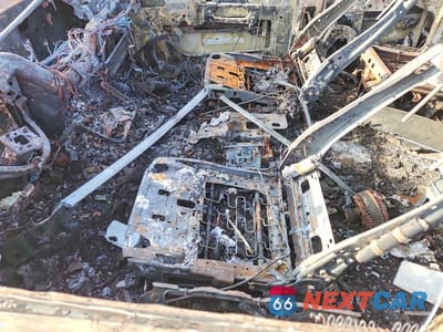 Zdjęcie 7 z 12 samochodu: 2010 GMC YUKON XL C1500 SLT VIN:1GKUCKE05AR216991 - miniatura