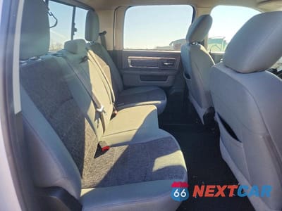 Zdjęcie 10 z 12 samochodu: 2019 RAM 1500 CLASSIC SLT VIN:1C6RR7LG5KS595912 - miniatura