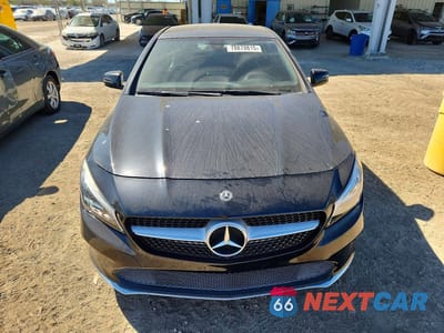 Piąte zdjęcie samochodu w środku: 2018 MERCEDES-BENZ CLA 250 VIN:WDDSJ4EB9JN650821 - miniatura