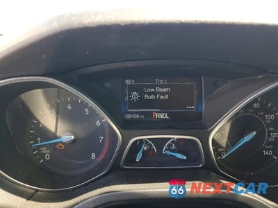 Zdjęcie 9 z 12 samochodu: 2018 FORD FOCUS SE VIN:1FADP3K26JL319664 - miniatura