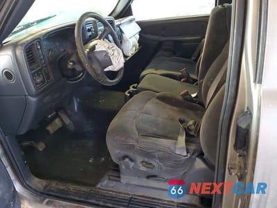 Zdjęcie 7 z 11 samochodu: 2001 CHEVROLET SILVERADO K1500 VIN:1GCEK19T51E117662 - miniatura