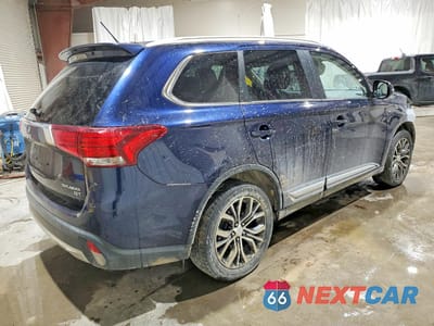 Trzecie zdjęcie samochodu z tyłu: 2016 MITSUBISHI OUTLANDER GT VIN:JA4JZ4AXXGZ008068 - miniatura
