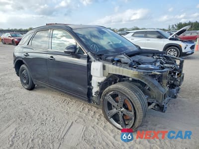 Czwarte zdjęcie samochodu z boku: 2022 GENESIS GV70 BASE VIN:KMUMADTB5NU034130 - miniatura