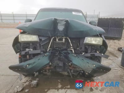 Piąte zdjęcie samochodu w środku: 2003 CHEVROLET SILVERADO K1500 VIN:1GCEK14T13Z117788 - miniatura