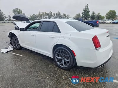 Drugie zdjęcie samochodu z przodu: 2023 CHRYSLER 300 S VIN:2C3CCABG8PH640987 - miniatura
