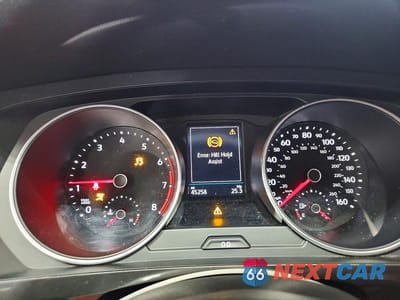 Zdjęcie 9 z 12 samochodu: 2018 VOLKSWAGEN TIGUAN S VIN:3VV0B7AX9JM009696 - miniatura