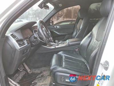 Zdjęcie 7 z 13 samochodu: 2021 BMW X5 XDRIVE40I VIN:5UXCR6C06M9D77968 - miniatura