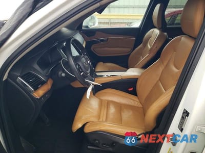 Zdjęcie 7 z 14 samochodu: 2016 VOLVO XC90 T6 VIN:YV4A22PL8G1014580 - miniatura