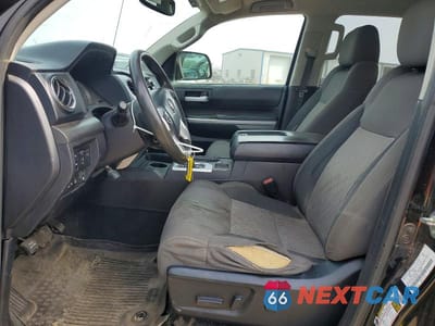 Zdjęcie 7 z 11 samochodu: 2016 TOYOTA TUNDRA SR5 VIN:5TFDY5F17GX502285 - miniatura