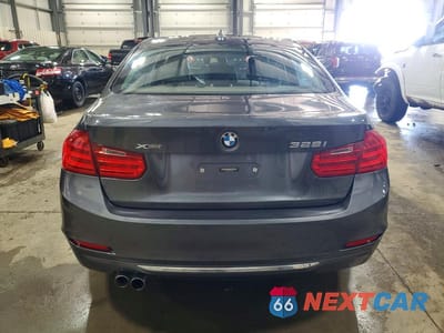 Zdjęcie 6 z 11 samochodu: 2013 BMW 328 XI VIN:WBA3B3C53DF537994 - miniatura