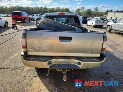 Zdjęcie 6 z 13 samochodu: 2014 TOYOTA TACOMA DOUBLE CAB VIN:3TMLU4EN1EM143539 - miniatura