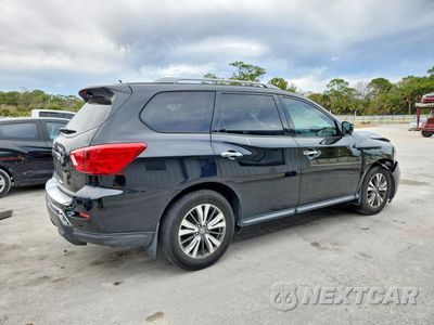 Trzecie zdjęcie samochodu z tyłu: 2017 NISSAN PATHFINDER S VIN:5N1DR2MN8HC679062 - miniatura