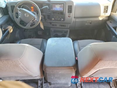 Zdjęcie 8 z 12 samochodu: 2021 NISSAN NV 2500 UTILITY / SERVICE VAN VIN:1N6BF0KY8MN801064 - miniatura