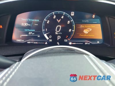 Zdjęcie 9 z 13 samochodu: 2021 CHEVROLET CORVETTE STINGRAY 3LT VIN:1G1YC2D4XM5123986 - miniatura