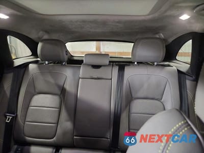 Zdjęcie 10 z 12 samochodu: 2019 JAGUAR F-PACE R - SPORT VIN:SADCL2FX9KA361605 - miniatura
