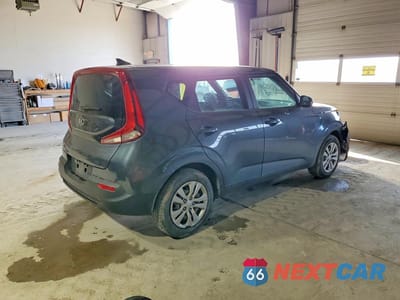 Trzecie zdjęcie samochodu z tyłu: 2020 KIA SOUL LX VIN:KNDJ23AU6L7736213 - miniatura