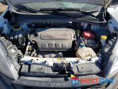 Zdjęcie 11 z 12 samochodu: 2019 RAM PROMASTER CITY UTILITY / SERVICE VAN VIN:ZFBHRFAB7K6M28047 - miniatura