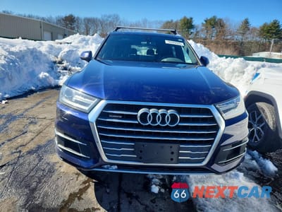 Piąte zdjęcie samochodu w środku: 2019 AUDI Q7 PREMIUM VIN:WA1AHAF71KD035367 - miniatura