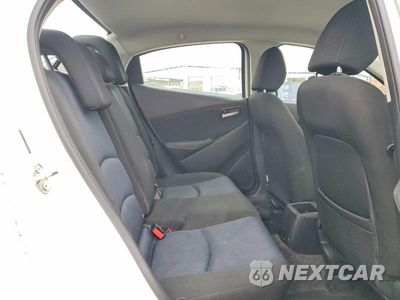 Zdjęcie 10 z 11 samochodu: 2018 TOYOTA YARIS IA VIN:3MYDLBYV2JY310356 - miniatura