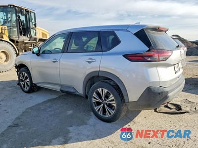 Drugie zdjęcie samochodu z przodu: 2021 NISSAN ROGUE SV VIN:5N1AT3BBXMC743440 - miniatura