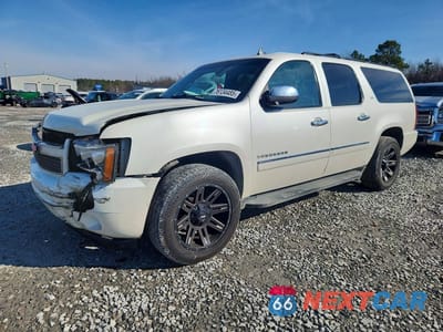 2011 CHEVROLET SUBURBAN K1500 LTZ 1GNSKKE31BR329992 - główne zdjęcie licytacji z USA - miniatura