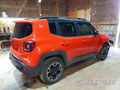 Trzecie zdjęcie samochodu z tyłu: 2017 JEEP RENEGADE TRAILHAWK VIN:ZACCJBCB3HPE91186 - miniatura