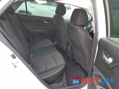 Zdjęcie 10 z 14 samochodu: 2018 KIA RIO VIN:3KPA24AB5JE143766 - miniatura