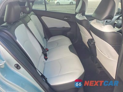 Zdjęcie 10 z 13 samochodu: 2018 TOYOTA PRIUS VIN:JTDKARFU1J3057392 - miniatura