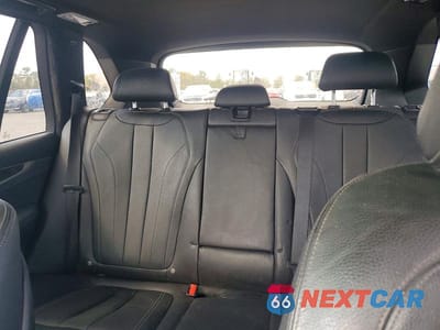 Zdjęcie 10 z 12 samochodu: 2017 BMW X5 XDRIVE35D VIN:5UXKS4C35H0Y15840 - miniatura