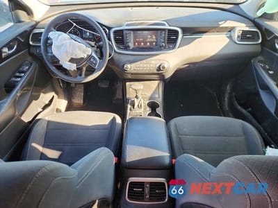 Zdjęcie 8 z 13 samochodu: 2019 KIA SORENTO LX VIN:5XYPGDA3XKG562673 - miniatura
