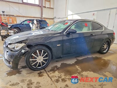 2007 BMW 328 I WBAWB33587PV70145 - główne zdjęcie licytacji z USA - miniatura