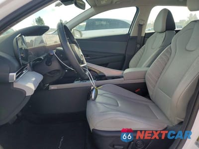 Zdjęcie 7 z 12 samochodu: 2025 HYUNDAI ELANTRA LIMITED VIN:KMHLP4DG9SU025638 - miniatura