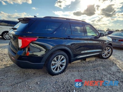 Trzecie zdjęcie samochodu z tyłu: 2023 FORD EXPLORER XLT VIN:1FMSK7DH1PGB33603 - miniatura