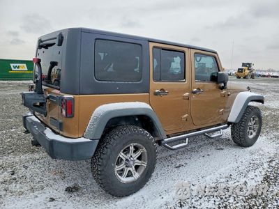 Trzecie zdjęcie samochodu z tyłu: 2015 JEEP WRANGLER UNLIMITED SPORT VIN:1C4BJWDG9FL631613 - miniatura