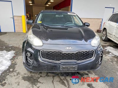 Piąte zdjęcie samochodu w środku: 2018 KIA SPORTAGE LX VIN:KNDPMCAC0J7396436 - miniatura