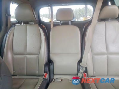 Zdjęcie 10 z 13 samochodu: 2017 KIA SEDONA LX VIN:KNDMB5C16H6237081 - miniatura