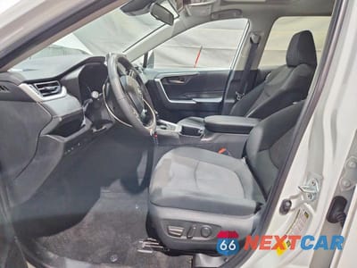 Zdjęcie 7 z 11 samochodu: 2024 TOYOTA RAV4 XLE VIN:2T3RWRFV8RW196520 - miniatura