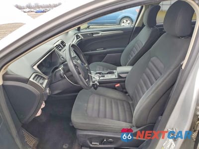 Zdjęcie 7 z 12 samochodu: 2017 FORD FUSION SE VIN:3FA6P0H7XHR159679 - miniatura