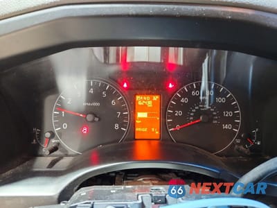 Zdjęcie 9 z 13 samochodu: 2014 NISSAN NV 1500 DELIVERY VAN VIN:1N6AF0LY7EN110488 - miniatura