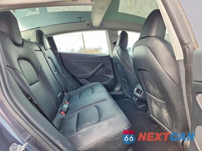 Zdjęcie 10 z 12 samochodu: 2023 TESLA MODEL 3 VIN:5YJ3E1EA3PF509260 - miniatura