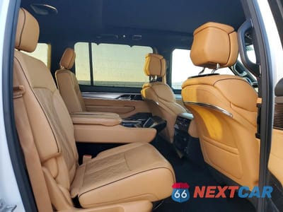 Zdjęcie 11 z 12 samochodu: 2023 JEEP GRAND WAGONEER SERIES III VIN:1C4SJVGP1PS505212 - miniatura