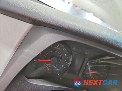 Zdjęcie 9 z 12 samochodu: 2015 TOYOTA SIENNA LE 8-PASSENGER VIN:5TDKK3DC2FS687917 - miniatura