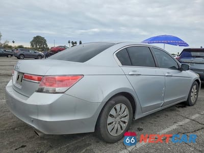 Trzecie zdjęcie samochodu z tyłu: 2012 HONDA ACCORD LX VIN:1HGCP2F38CA239592 - miniatura