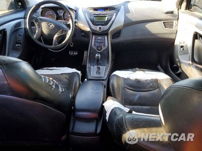 Zdjęcie 8 z 12 samochodu: 2013 HYUNDAI ELANTRA COUPE SE VIN:KMHDH6AE0DU007970 - miniatura