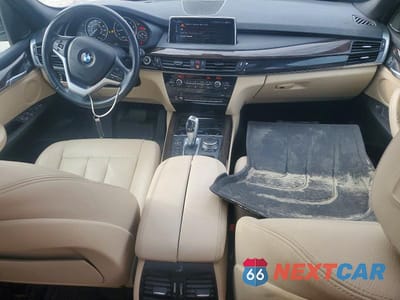 Zdjęcie 8 z 13 samochodu: 2017 BMW X5 XDRIVE35I VIN:5UXKR0C34H0V74762 - miniatura