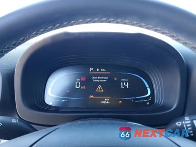 Zdjęcie 9 z 12 samochodu: 2024 HYUNDAI VENUE SEL VIN:KMHRC8A32RU329130 - miniatura