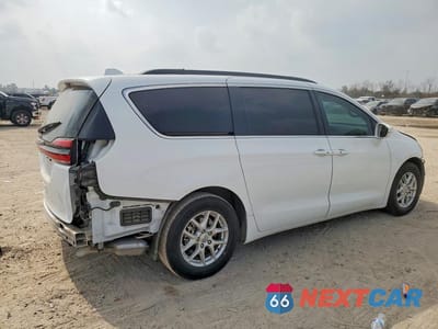 Trzecie zdjęcie samochodu z tyłu: 2022 CHRYSLER PACIFICA TOURING L VIN:2C4RC1BG2NR144645 - miniatura